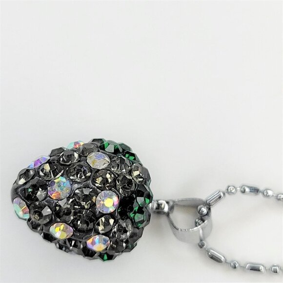 STRAWBERRY Shape Mini Green and Grey Rhinestone Small Pendant Necklace - Picture 11 of 12